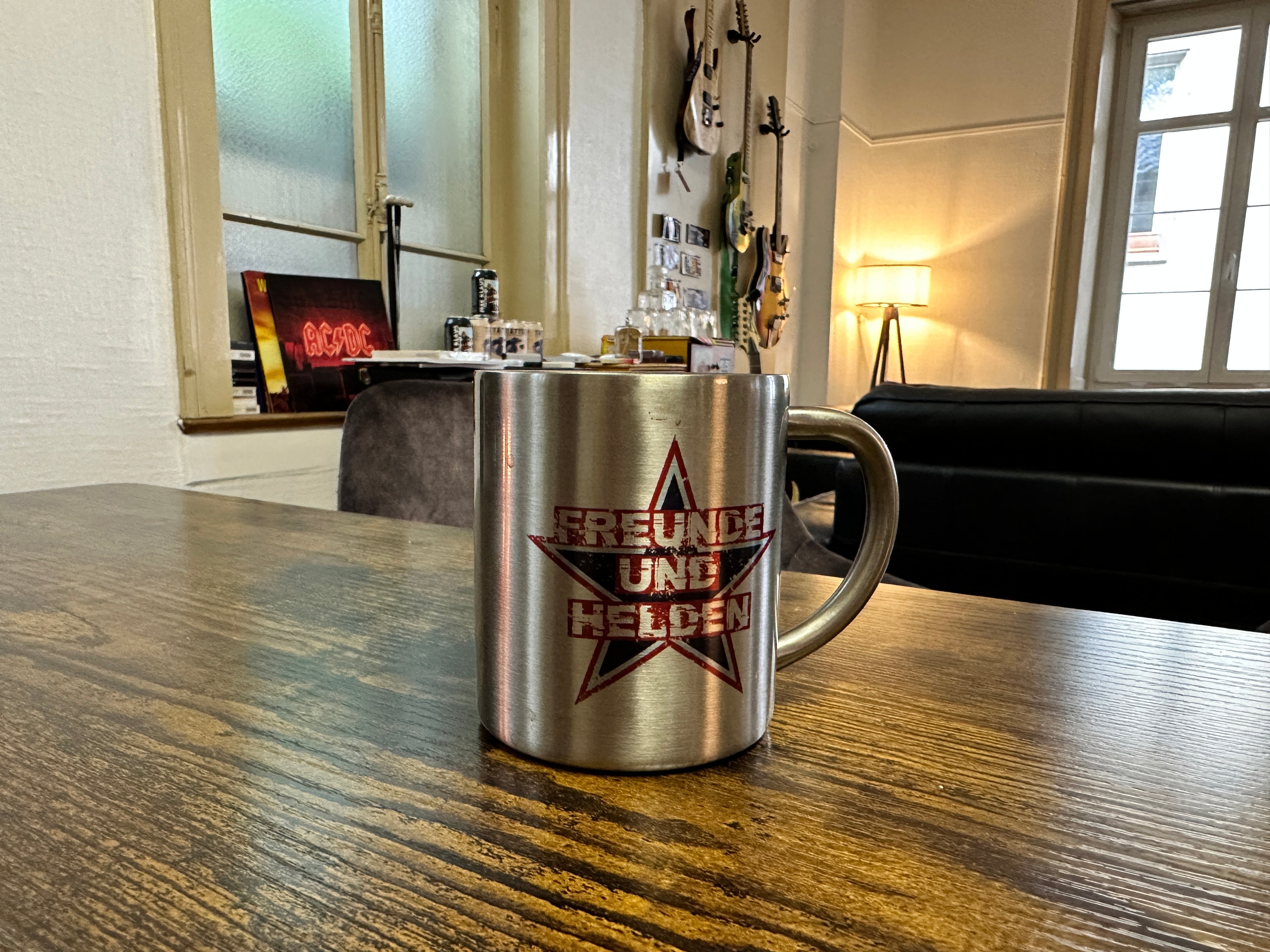 Edelstahl Kaffeebecher 0,25 L – Freunde und Helden