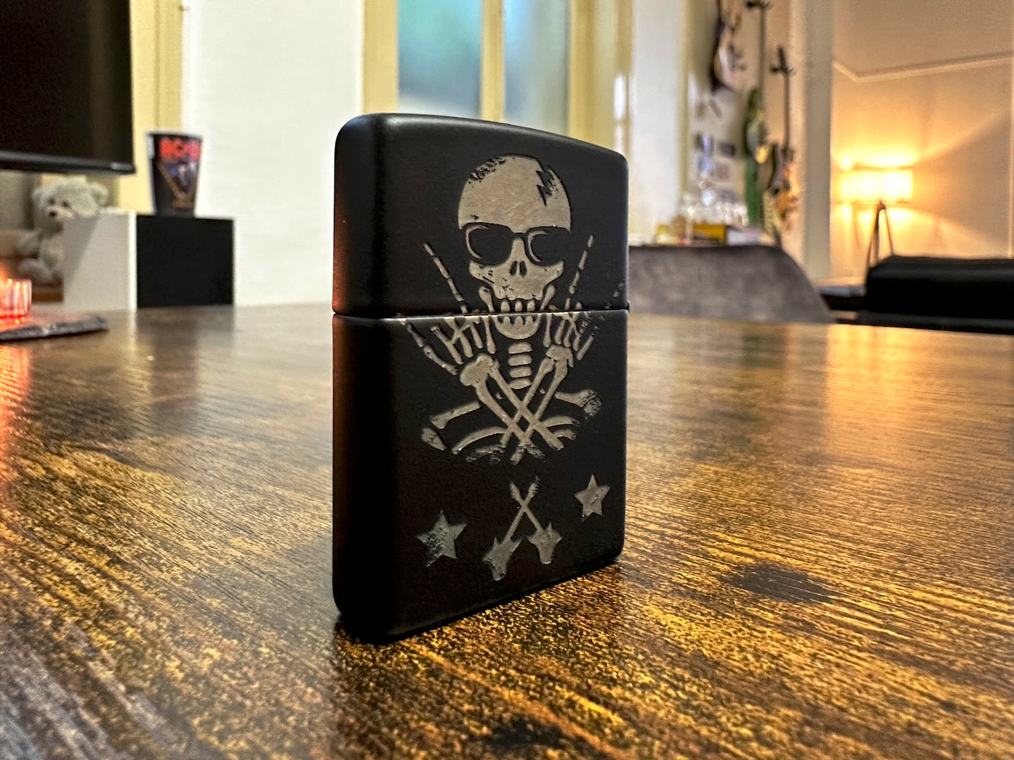 Original Zippo Feuerzeug – personalisiert & beidseitig graviert (inkl. Benzin)